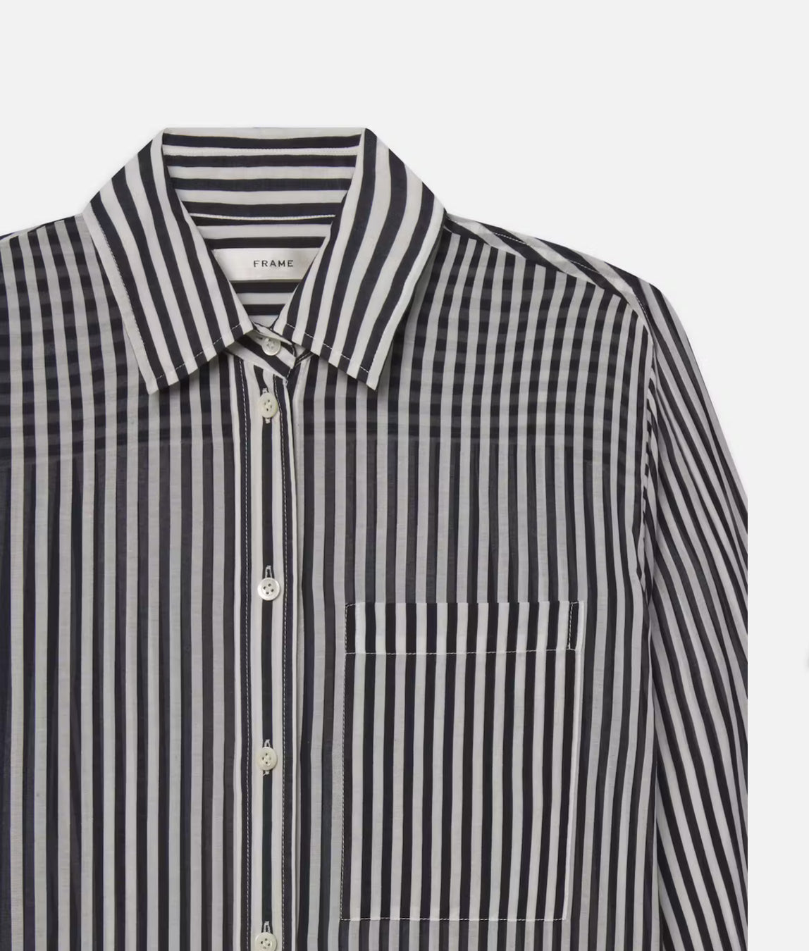 FRAME The Oversized Pocket Shirt
in Navy Multi