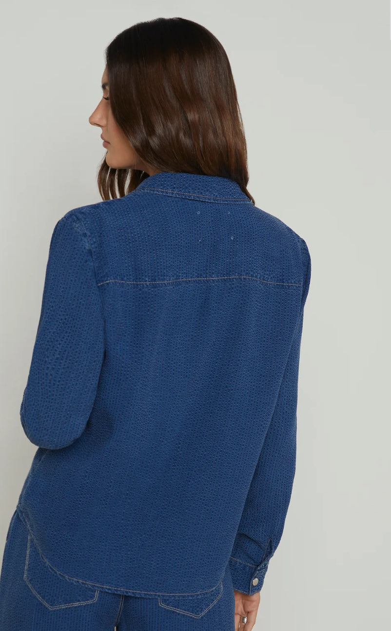 L’AGENCE ISLA Chambray Shirt in Heron