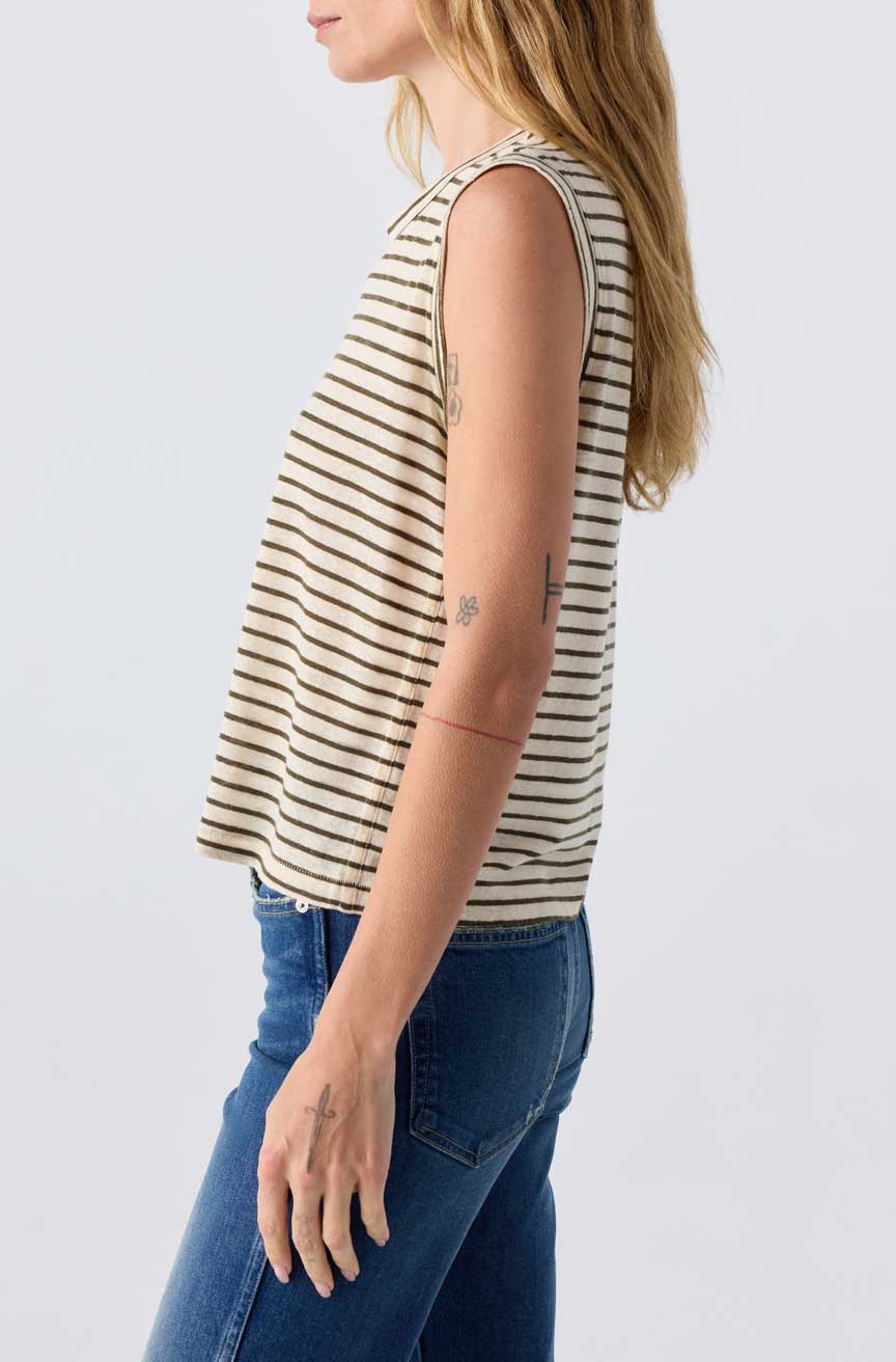 AMO Sleeveless Love Tee