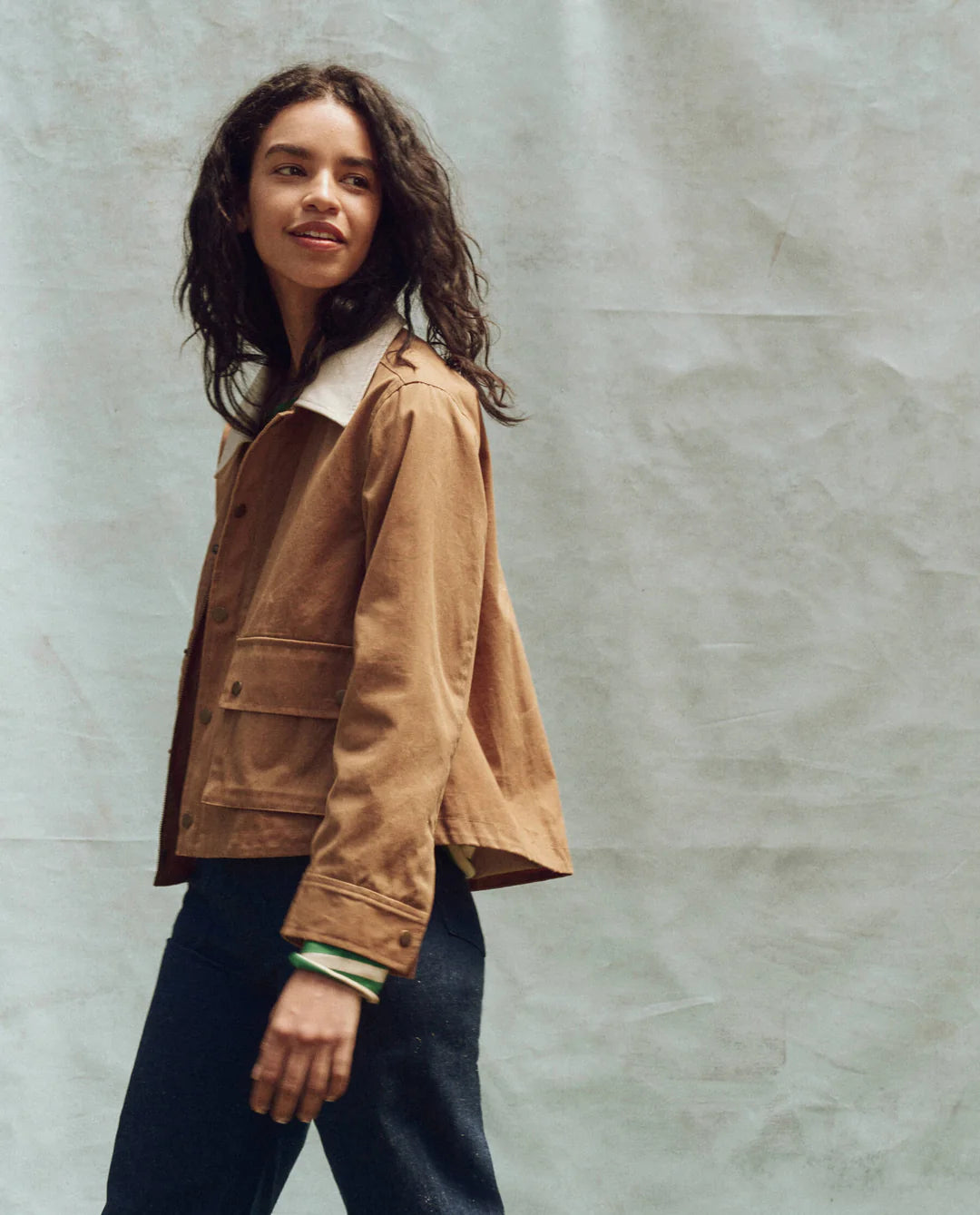 THE GREAT Waxed Swingy Jacket in Walnut