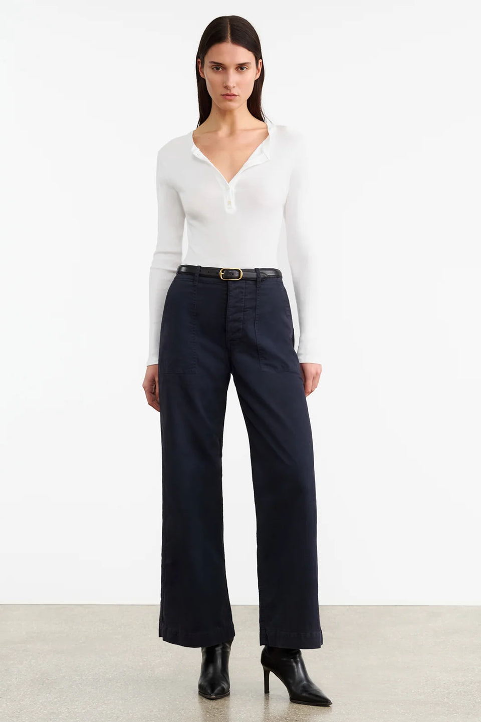 NILI LOTAN Leon Boy Pant in Midnight