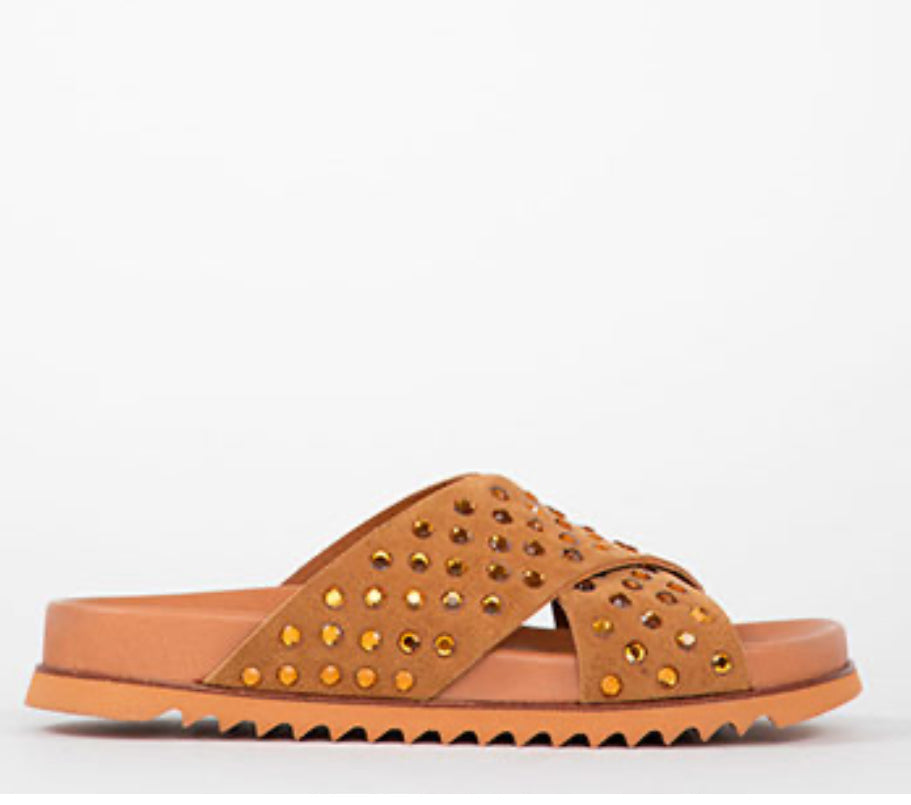HOMERS Suede Slides in Tobacco