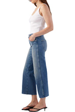 Load image into Gallery viewer, FRAME Ruched Sleeve Cashmere Sweater
in Surplus