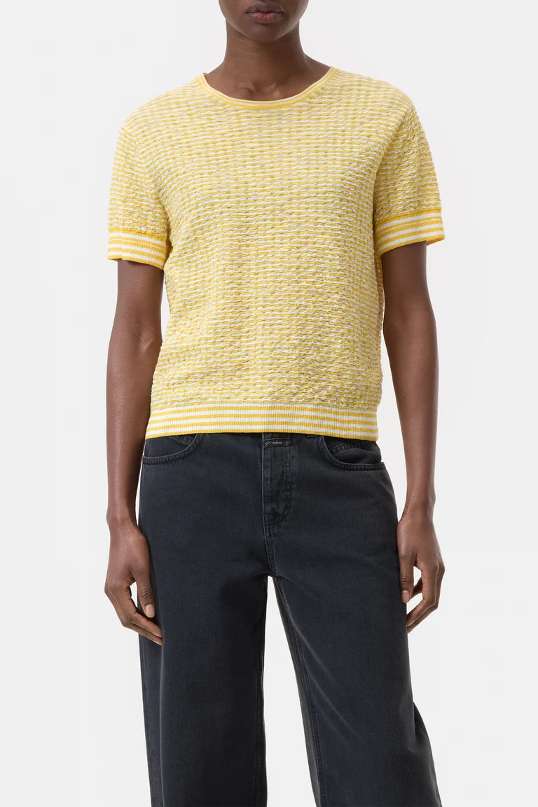 CLOSED Top in seersucker knit mango