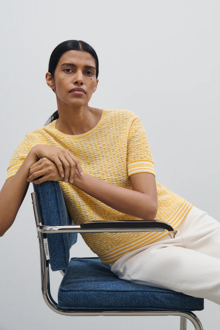 CLOSED Top in seersucker knit mango
