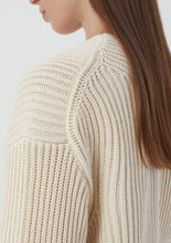 Load image into Gallery viewer, CLOSED Organic Cotton Sweater