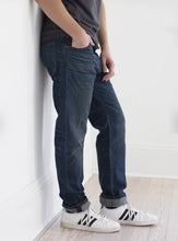 Load image into Gallery viewer, RALEIGH DENIM Alexander in 319 Wash